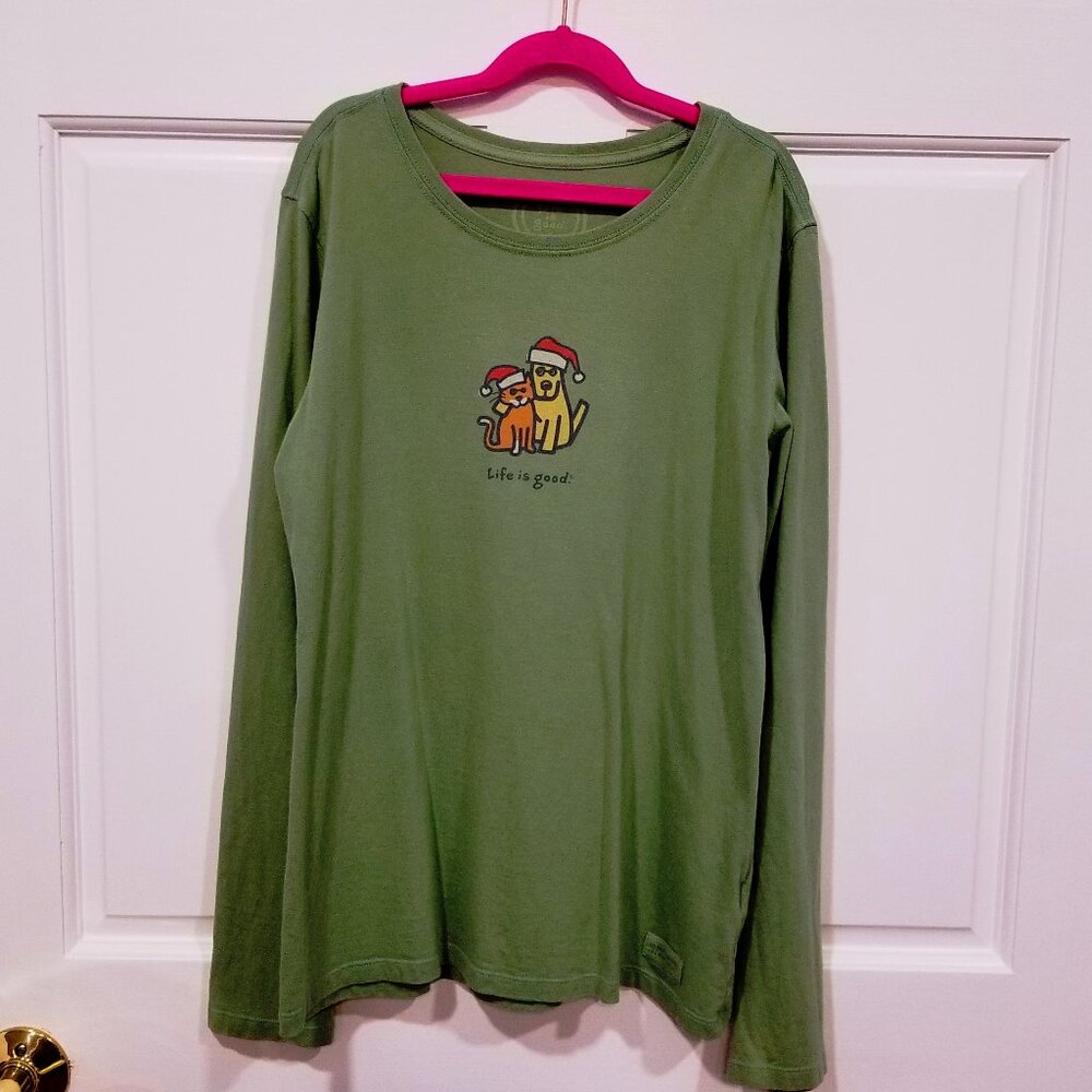 Ladies' Life is Good Christmas Tee, Size S, EUC - Picture 1 of 12